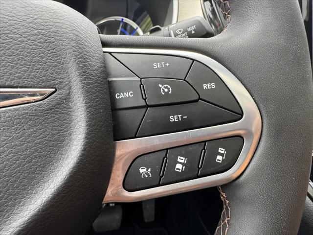 2024 Chrysler Pacifica Hybrid Pinnacle