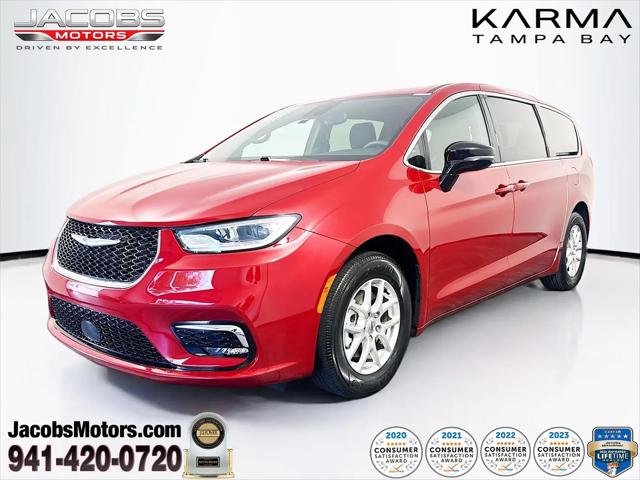 2025 Chrysler Pacifica Select for sale in Bradenton, FL