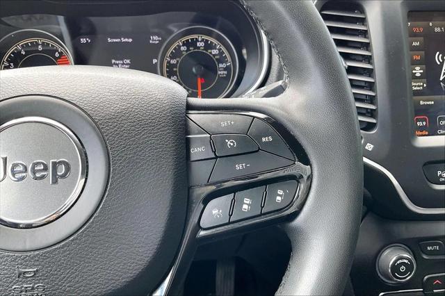 2023 Jeep Cherokee Altitude Lux 4x4