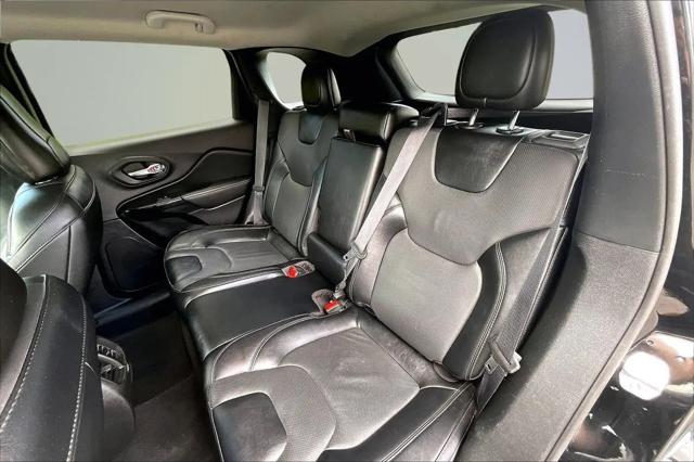 2023 Jeep Cherokee Altitude Lux 4x4