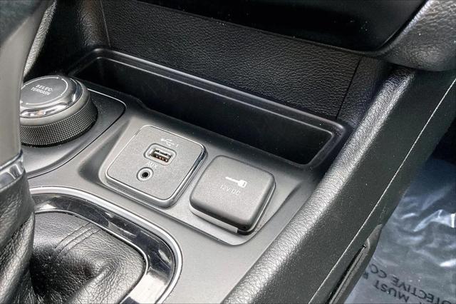 2023 Jeep Cherokee Altitude Lux 4x4