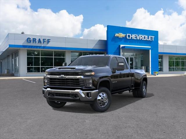 2026 Chevrolet Silverado 3500HD Crew Cab, Long Bed, LT Dual Rear Wheel, RWD