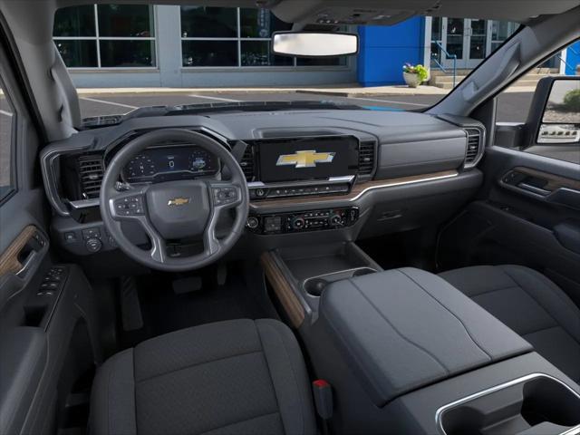 2026 Chevrolet Silverado 3500HD Crew Cab, Long Bed, LT Dual Rear Wheel, RWD