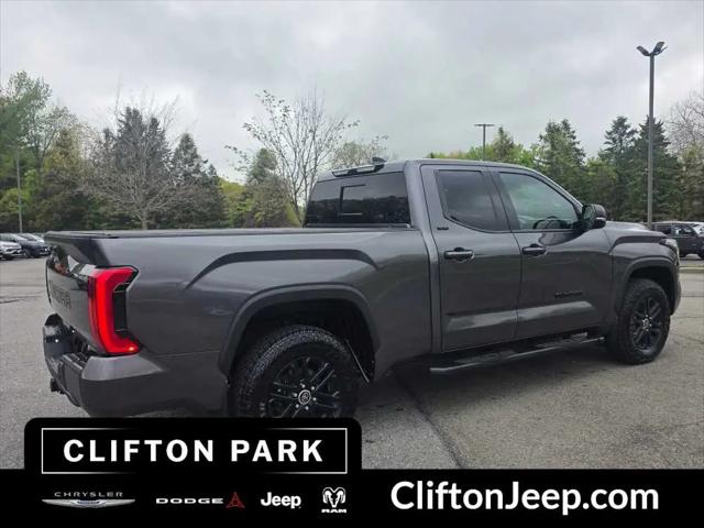 2022 Toyota Tundra SR5