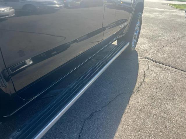 2020 GMC Sierra 1500 4WD Crew Cab Short Box Denali