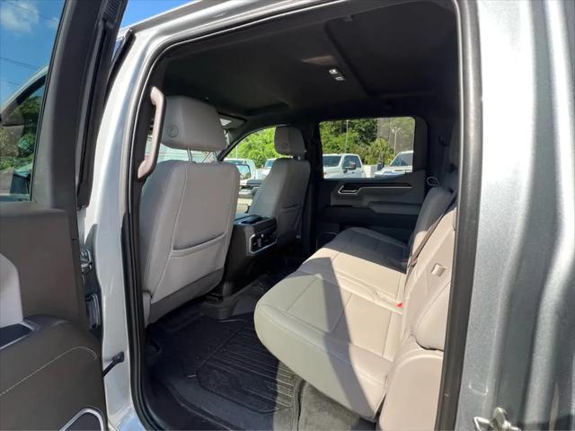 2023 GMC Sierra 1500 4WD Crew Cab Short Box SLT