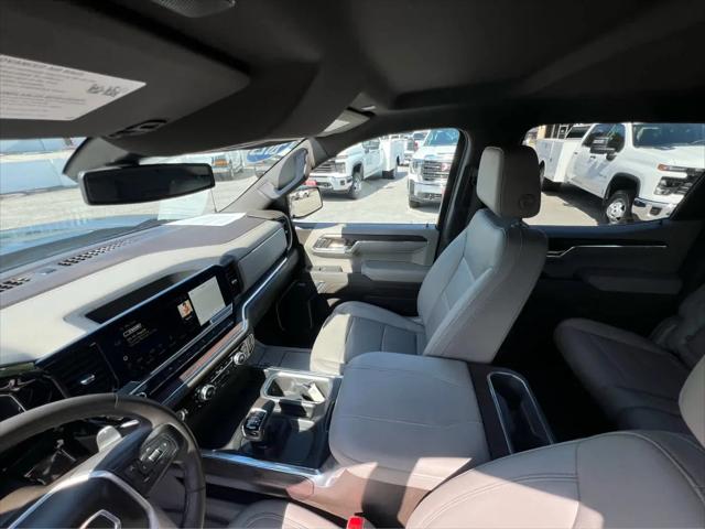 2023 GMC Sierra 1500 4WD Crew Cab Short Box SLT