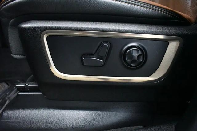 2020 Ram 1500 Laramie Longhorn Crew Cab 4x4 5'7" Box