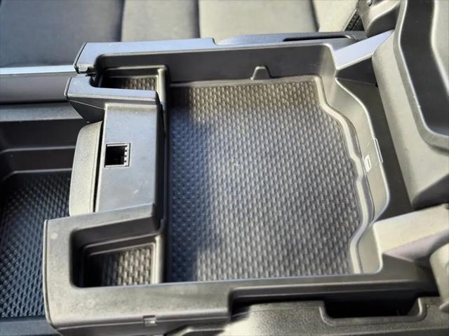 2024 Ram 1500 Big Horn Quad Cab 4x4 6'4" Box