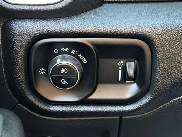 2024 Ram 1500 Big Horn Quad Cab 4x4 6'4" Box