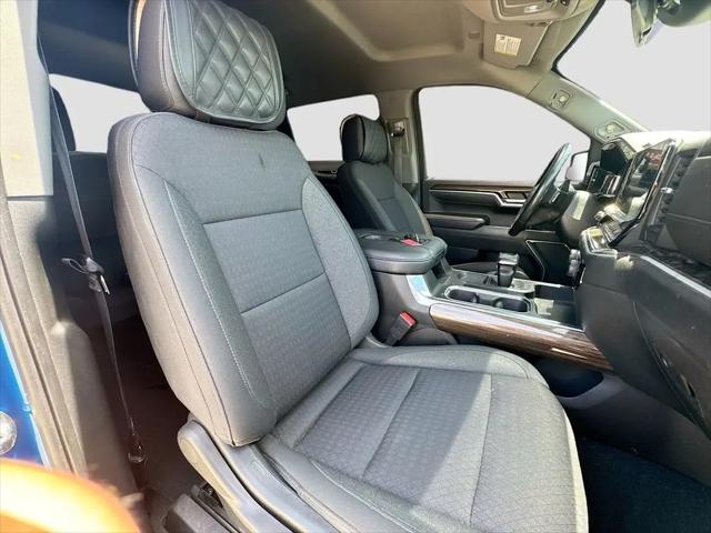2022 Chevrolet Silverado 1500 2WD Crew Cab Short Bed RST