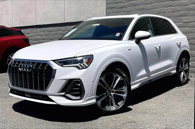 2020 Audi Q3 Prestige 45 TFSI S line quattro Tiptronic