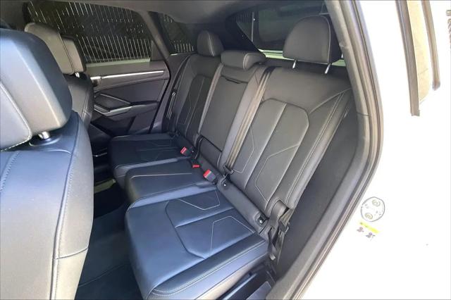 2020 Audi Q3 Prestige 45 TFSI S line quattro Tiptronic