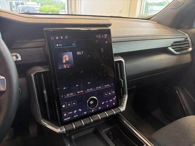 2025 GMC Acadia FWD Elevation