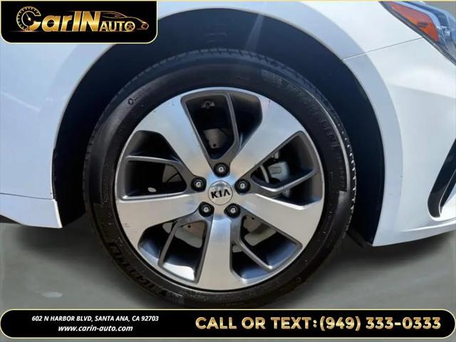 2019 Kia Optima S