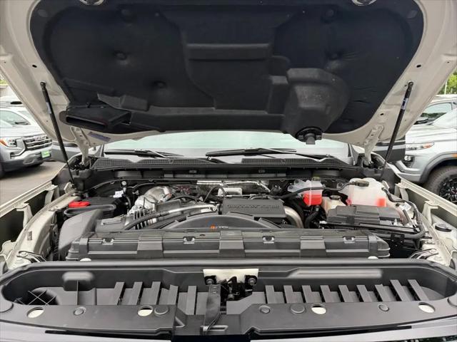 2026 GMC Sierra 2500HD Crew Cab, Standard Bed, AT4X, 4WD
