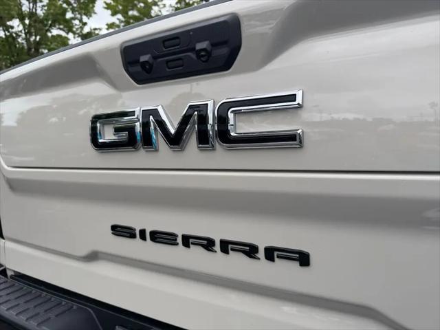 2026 GMC Sierra 2500HD Crew Cab, Standard Bed, AT4X, 4WD