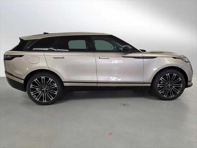 2026 Land Rover Range Rover Velar P250 Dynamic SE