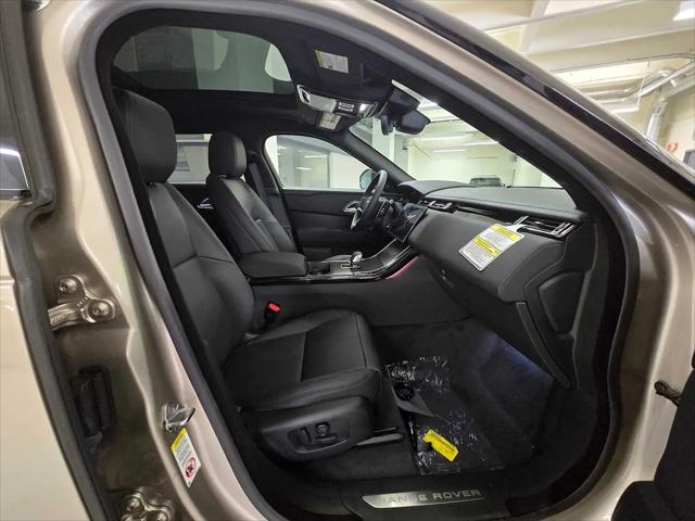 2026 Land Rover Range Rover Velar P250 Dynamic SE
