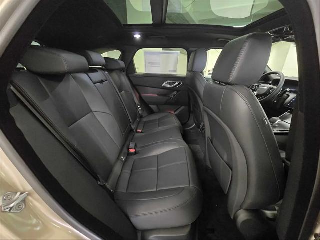 2026 Land Rover Range Rover Velar P250 Dynamic SE