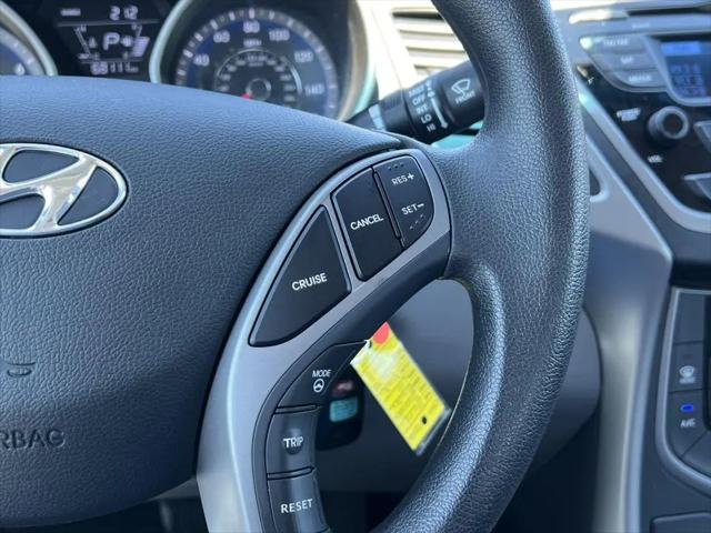 2014 Hyundai Elantra SE