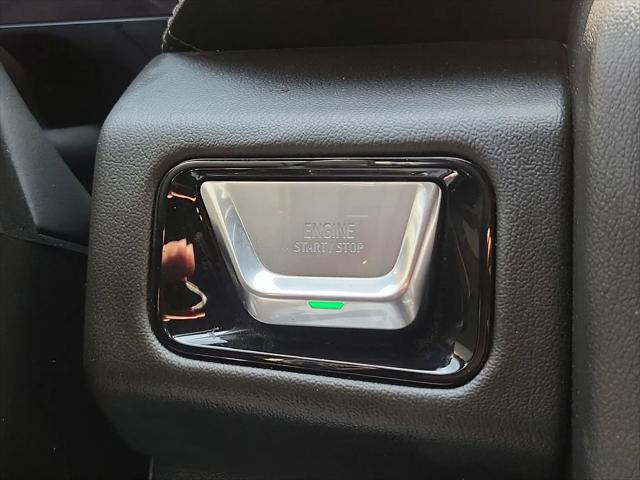 2025 GMC Yukon 4WD Denali