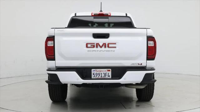 2025 GMC Canyon 4WD AT4
