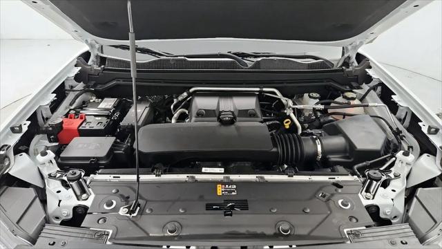 2025 GMC Canyon 4WD AT4