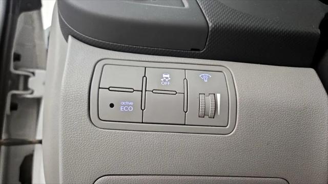 2017 Hyundai Accent Value Edition