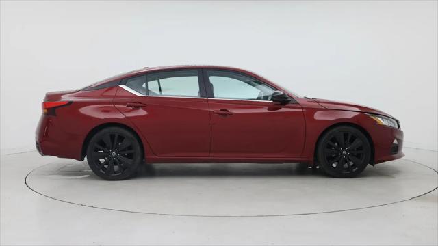 2021 Nissan Altima SR VC-Turbo FWD