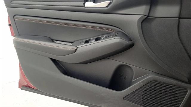 2021 Nissan Altima SR VC-Turbo FWD