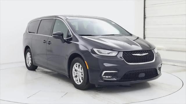 2025 Chrysler Pacifica Select for sale in Mobile, AL