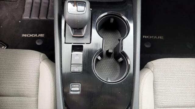 2023 Nissan Rogue SV FWD