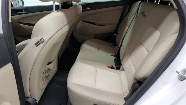 2016 Hyundai Tucson SE