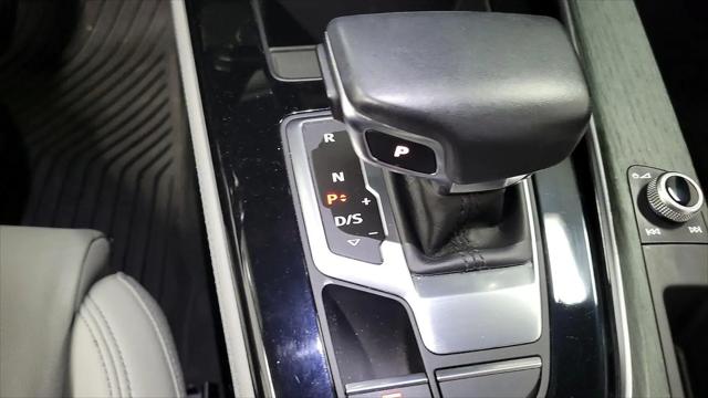 2022 Audi A4 Premium Plus 45 TFSI S line quattro S tronic