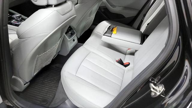 2022 Audi A4 Premium Plus 45 TFSI S line quattro S tronic