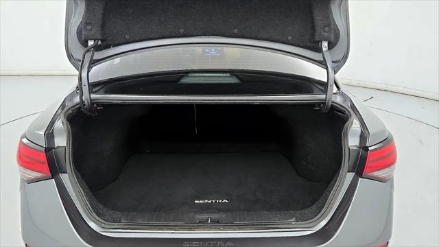 2022 Nissan Sentra SV Xtronic CVT