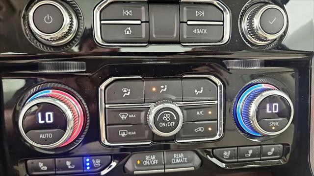 2021 GMC Yukon XL 4WD Denali