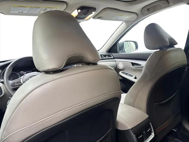 2023 INFINITI QX50 LUXE