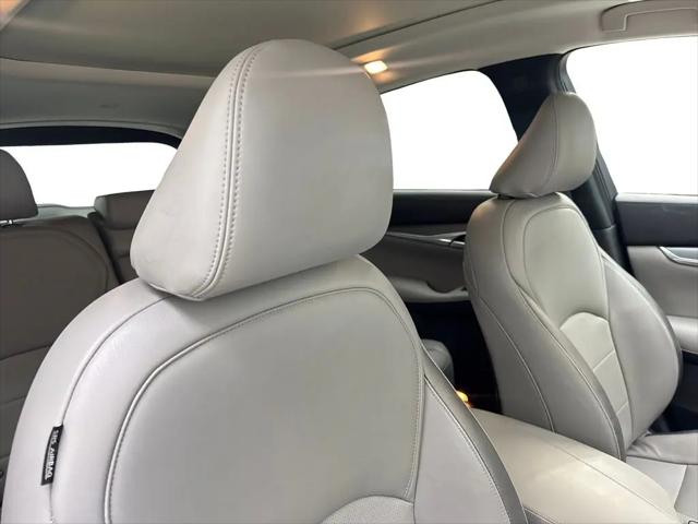 2023 INFINITI QX50 LUXE