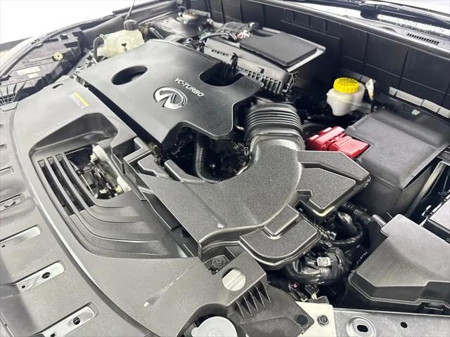 2023 INFINITI QX50 LUXE