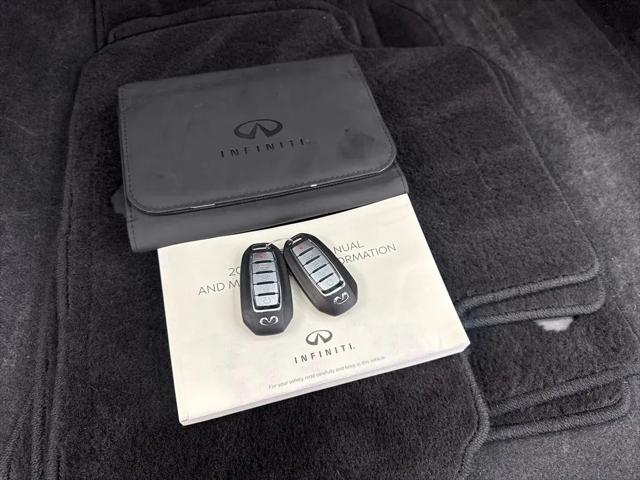 2023 INFINITI QX50 LUXE