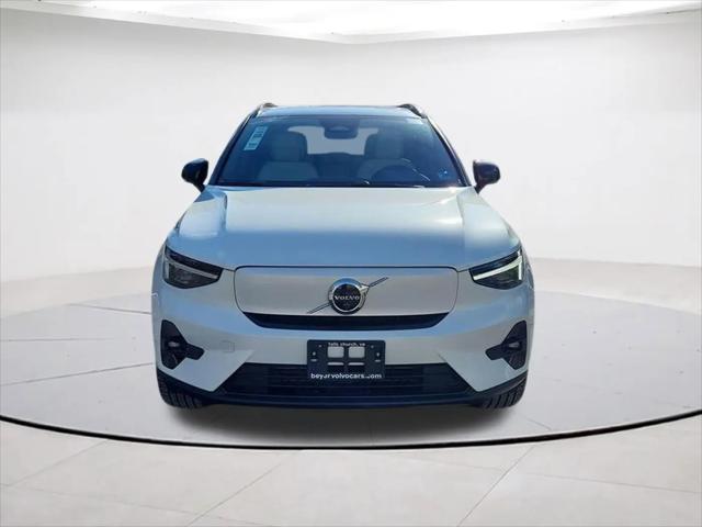 2026 Volvo EX40 Plus, Single Motor Extended Range, Fully electric