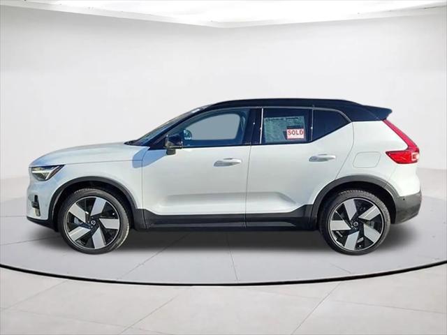 2026 Volvo EX40 Plus, Single Motor Extended Range, Fully electric