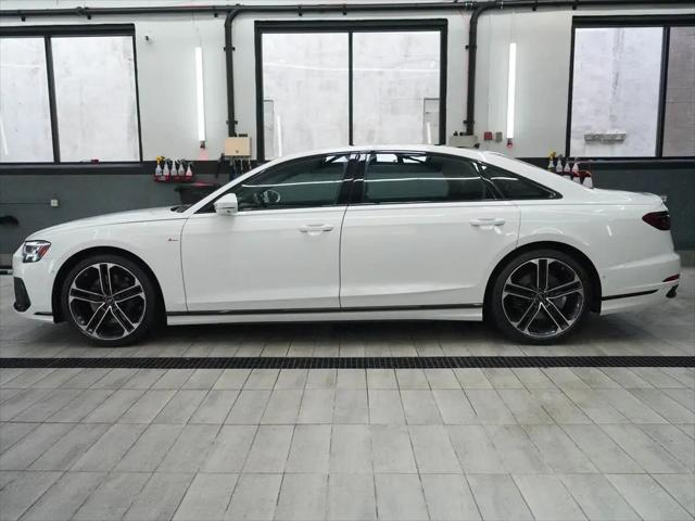 2025 Audi A8 L 55 TFSI quattro Tiptronic