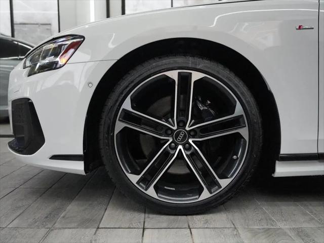 2025 Audi A8 L 55 TFSI quattro Tiptronic