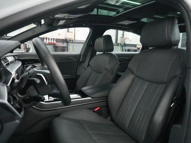 2025 Audi A8 L 55 TFSI quattro Tiptronic
