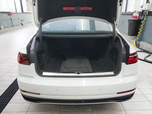 2025 Audi A8 L 55 TFSI quattro Tiptronic