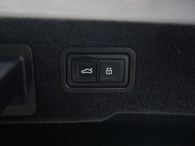 2025 Audi A8 L 55 TFSI quattro Tiptronic