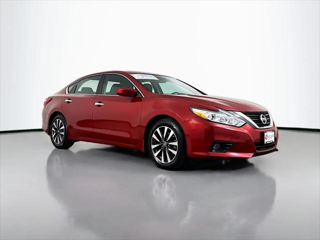2016 Nissan Altima 2.5 SV for sale in Maplewood, MN